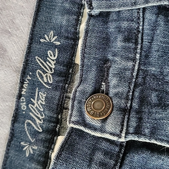 Old Navy Sz 10 Jean Shorts - Picture 3 of 4